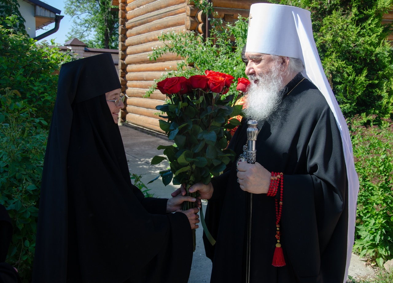 Открытие монастыря. Свято Успенский Гремячев монастырь. Архимандрит Мефодий Зинковский. Гремячев монастырь Матушка Михаила. Гремячево монастырь настоятель монастыря.